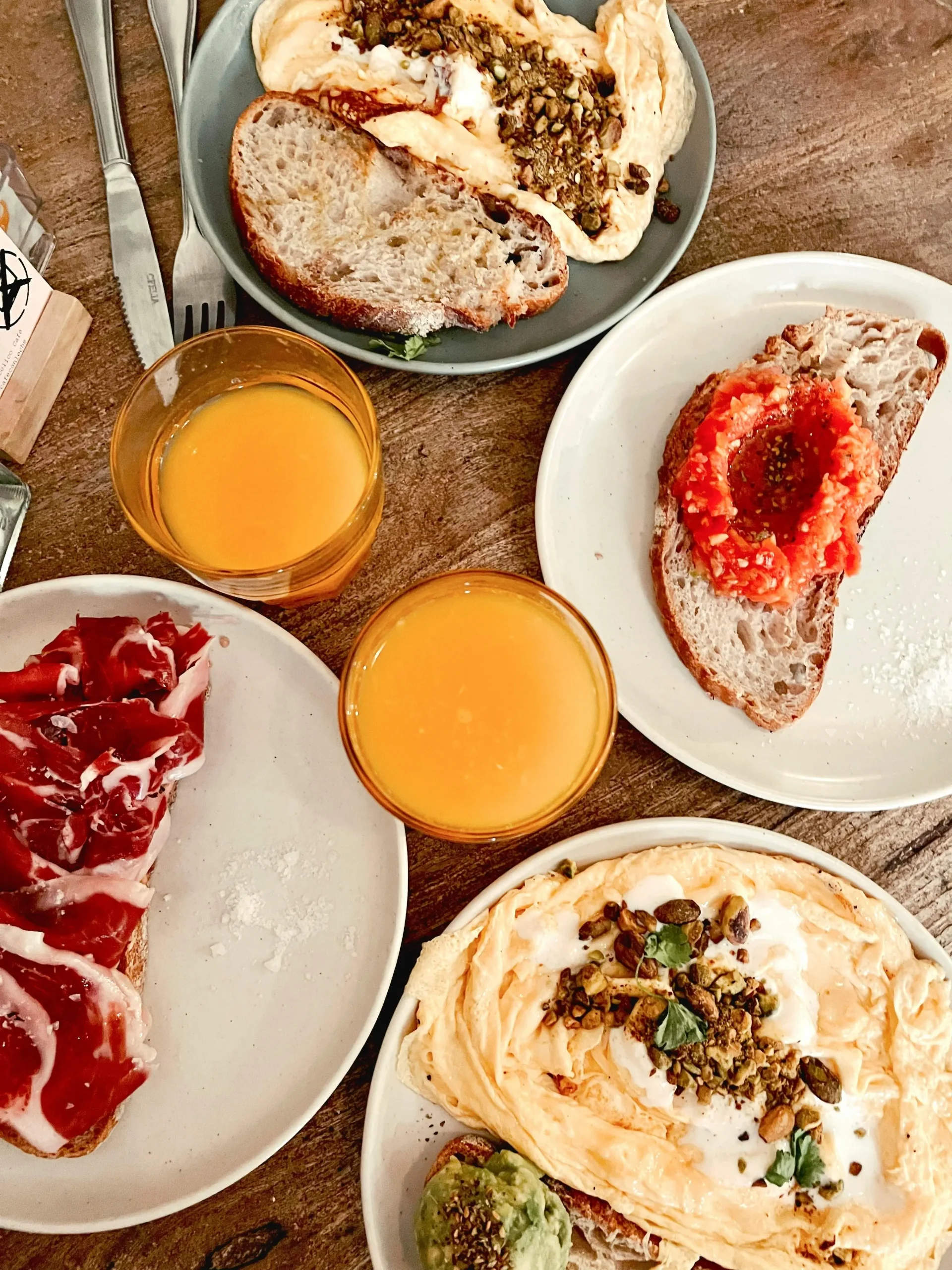 Fueling Your Rest: The Powerful Connection Between What You Eat and How You Sleep